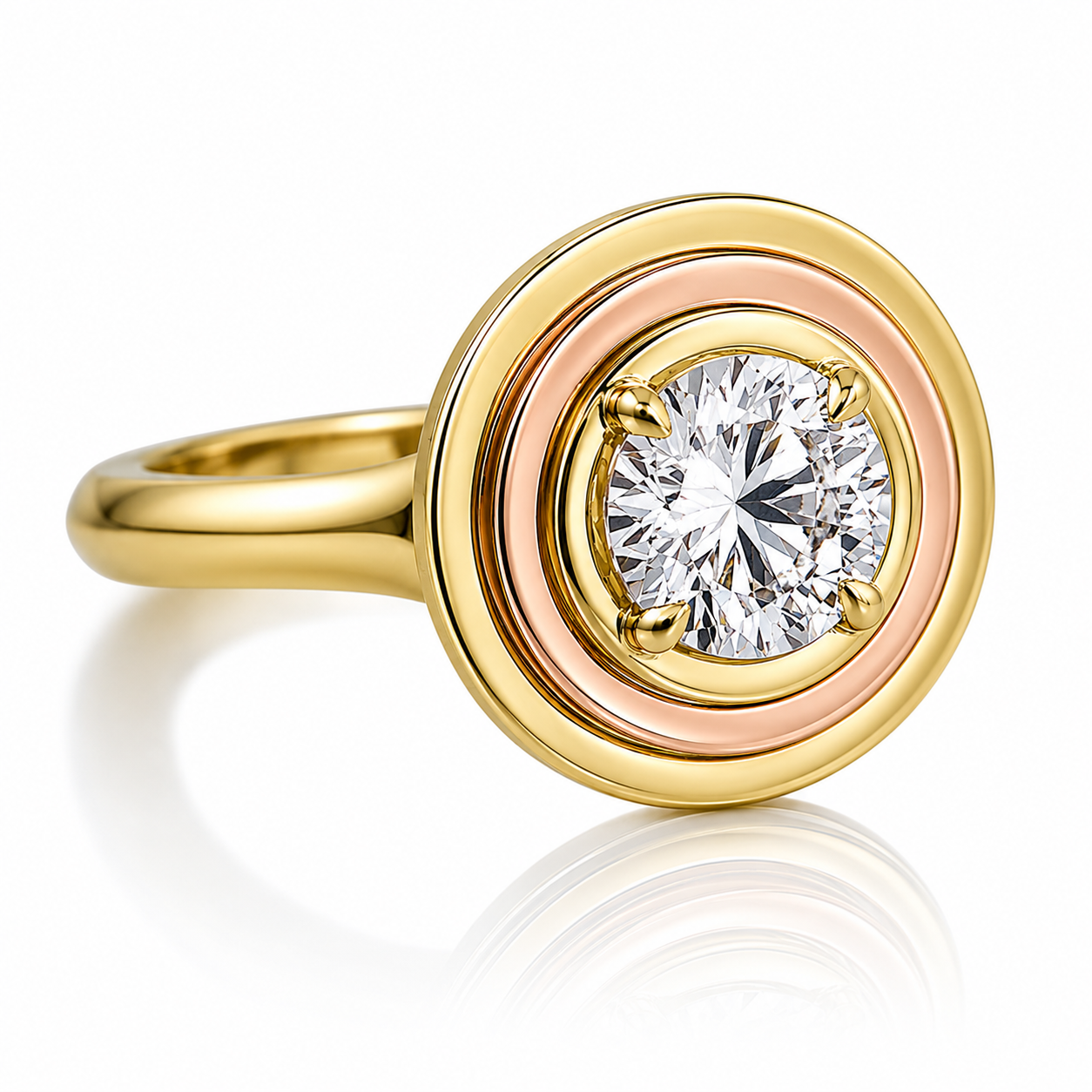 round brilliant cut Strata ring